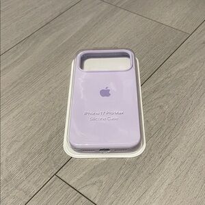 Apple Silicone iPhone 17 Pro Max Case in Lavender